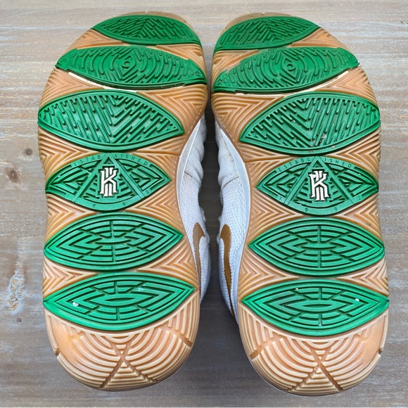 2019 Kyrie 5 GS 'Irish' size 5Y - Picture 3 of 8